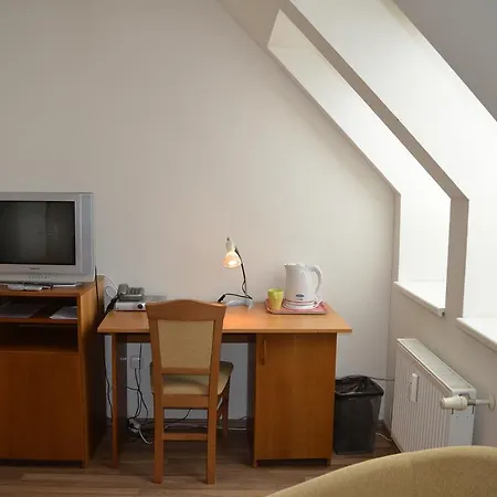 Garni Sd Akademik Hotel
