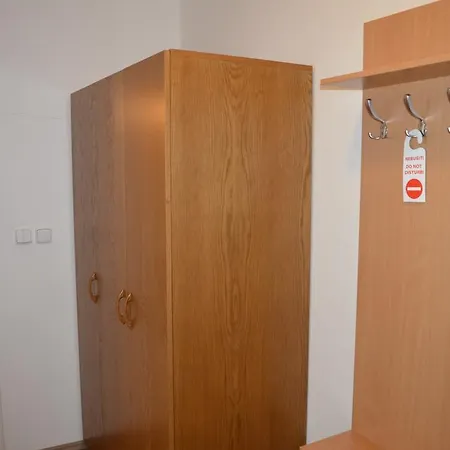 Hotel Garni Sd Akademik Pressburg